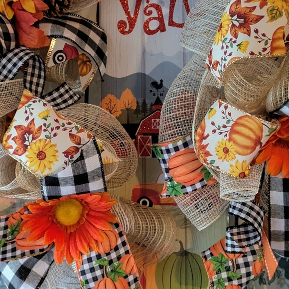Happy Fall Y'all large wreath - Picture 9 of 10